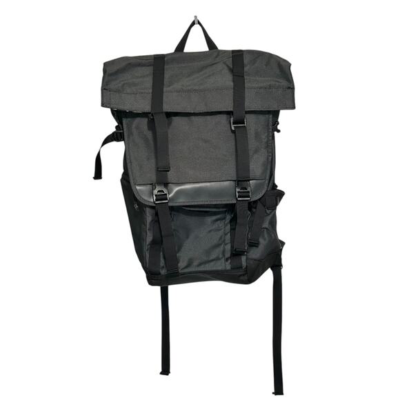 Thule Subterra Travel Backpack 25L Sz Large Black Carryall Gorpcore Performance - Picture 1 of 9